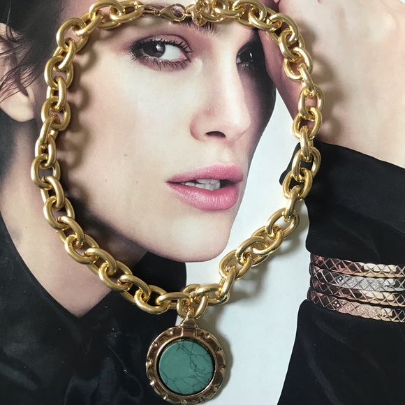 Chunky Gold Necklace - Picture 3 of 4